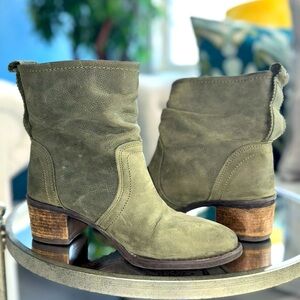 Bull boxer green boot
